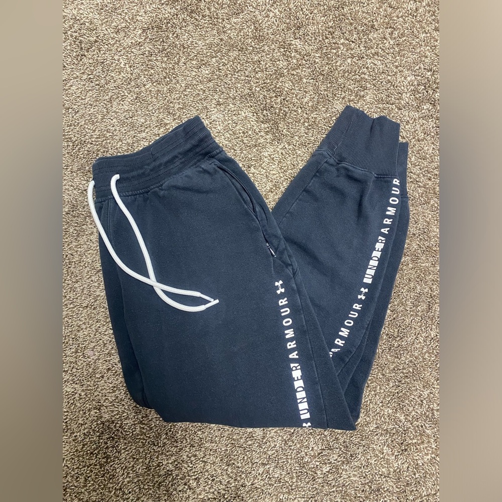 Black Underarmour Joggers